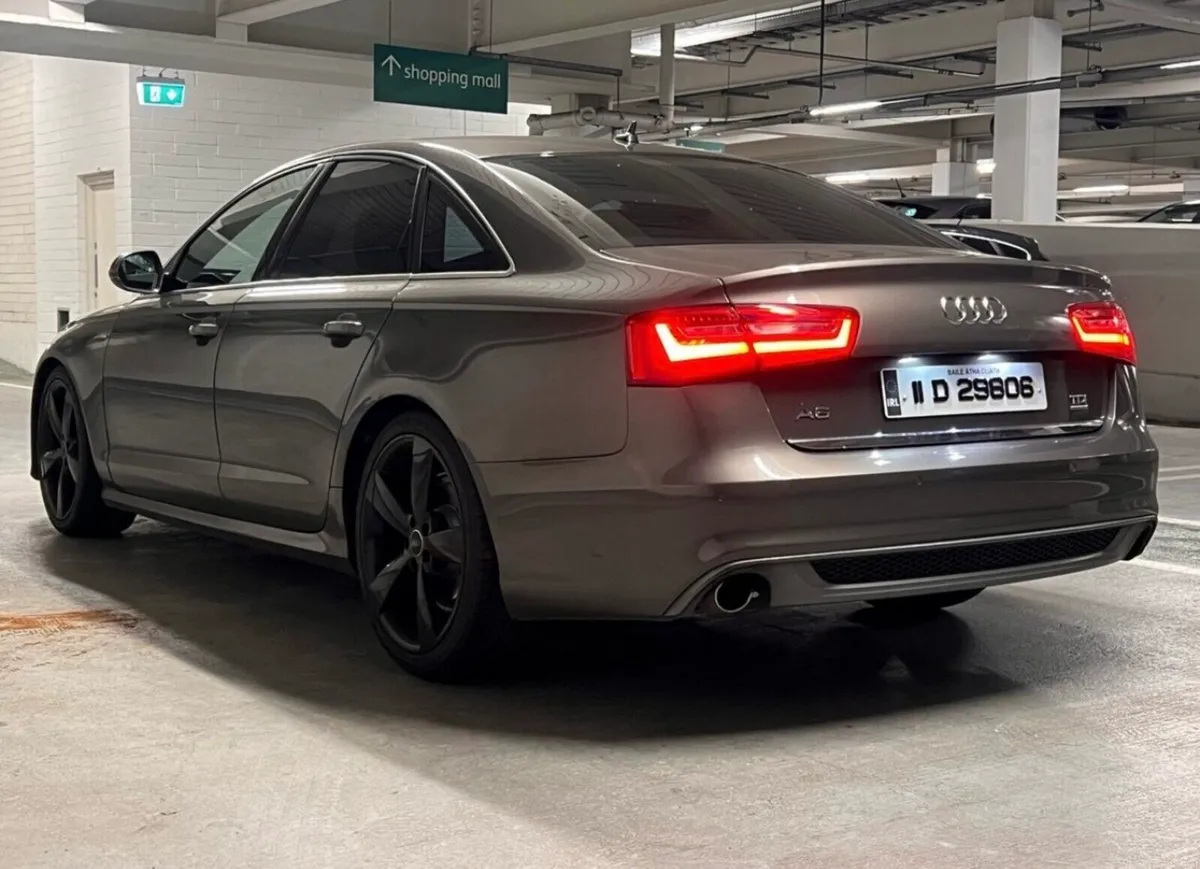 **AUDI A6 S-LINE 3.0 TDI QUATTRO AUTOMATIC** - Image 4