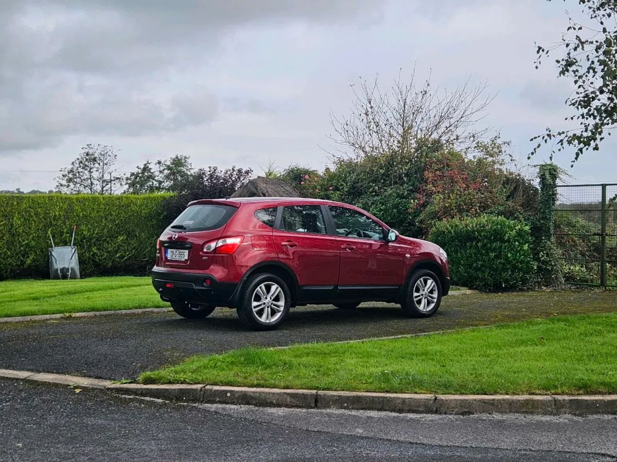 13 NISSAN QASHQAI 1.5DIESEL VERY CLEAN JEEP - Image 1