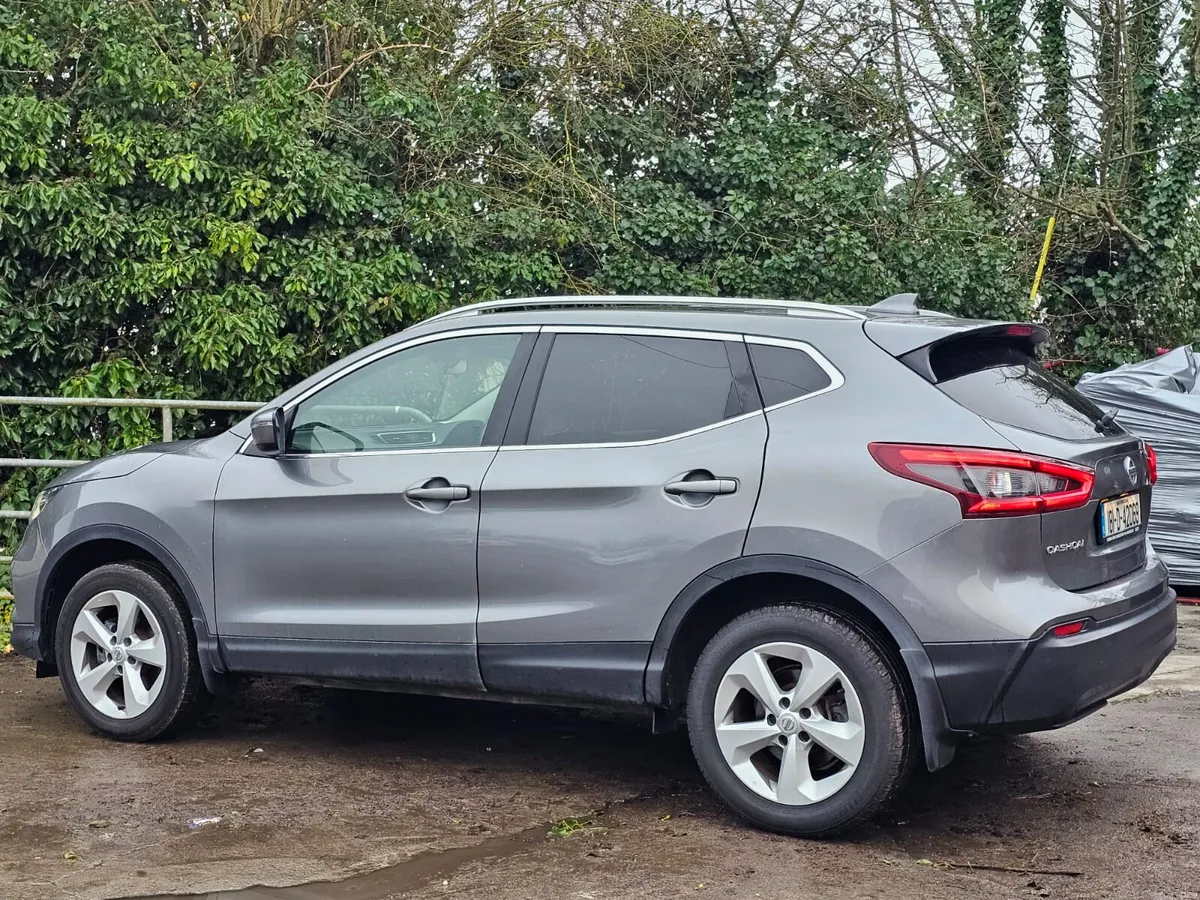 Nissan Qashqai 2018 automatic €8990 - Image 1