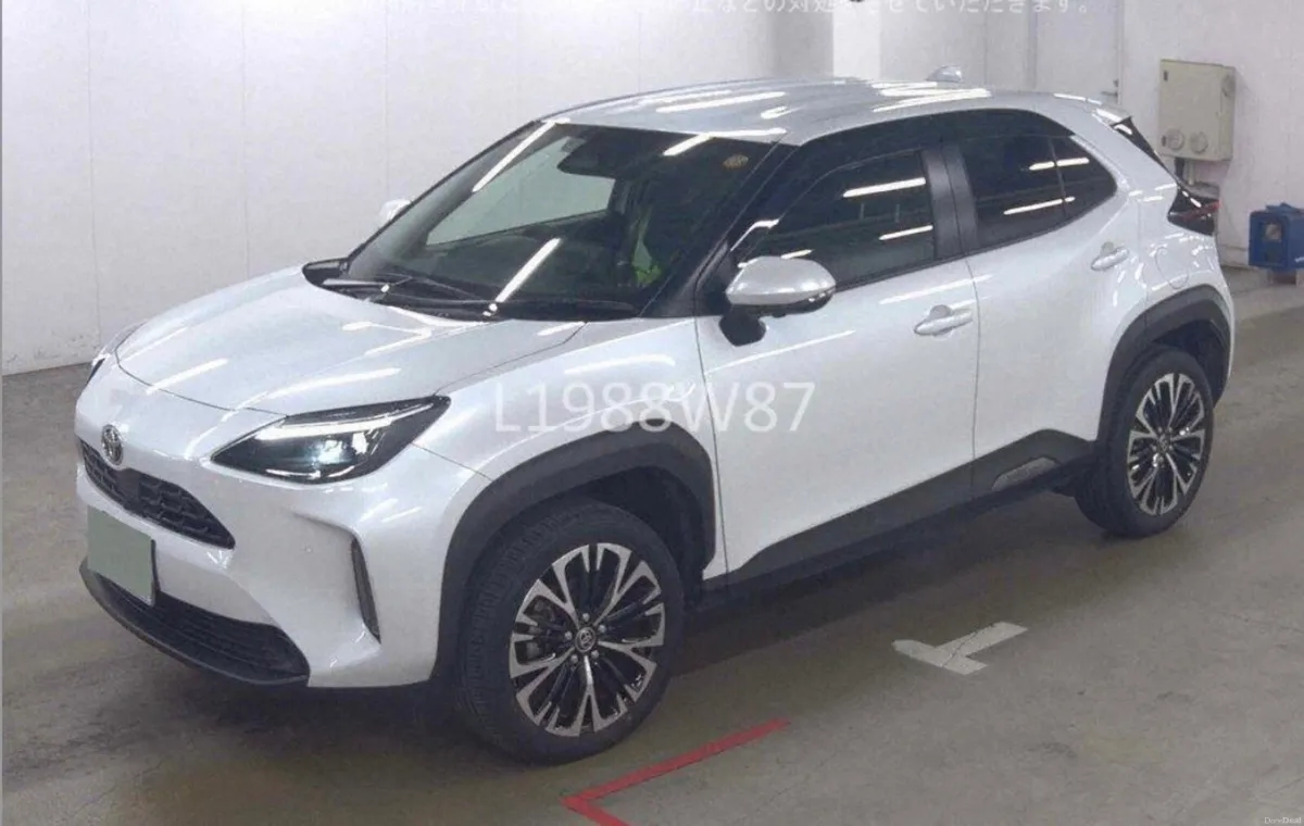 Toyota Yaris Cross 2021,1.5 petrol-hybrid,Auto - Image 2