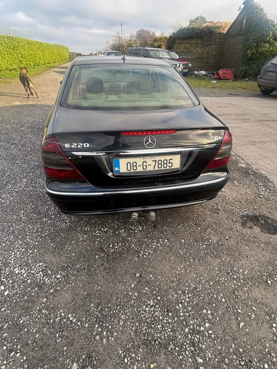 Mercedes e222 - Image 3