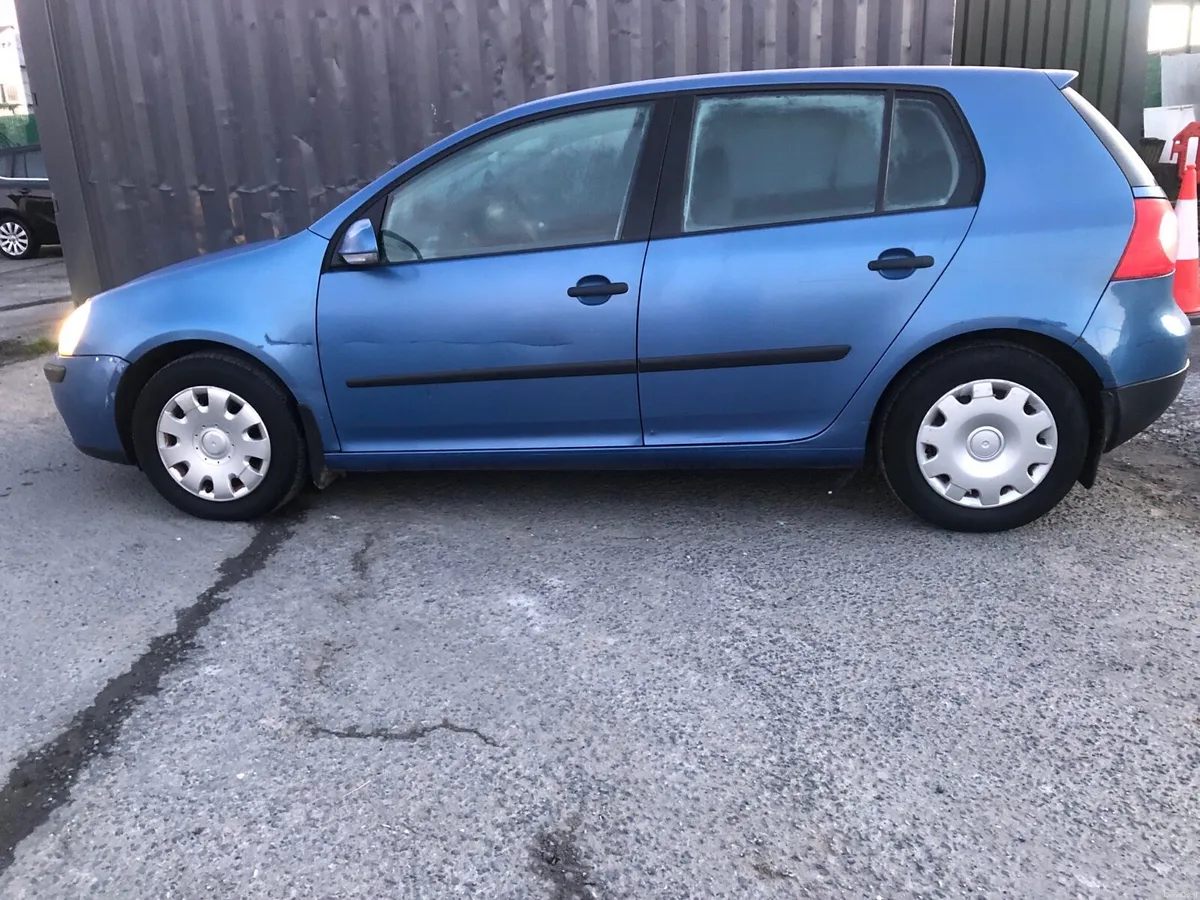 VW GOLF 1.4 PETROL CAR BRIVES LIKE NEW - Image 3
