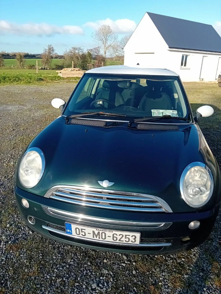 Mini Cooper 2005 - Image 1