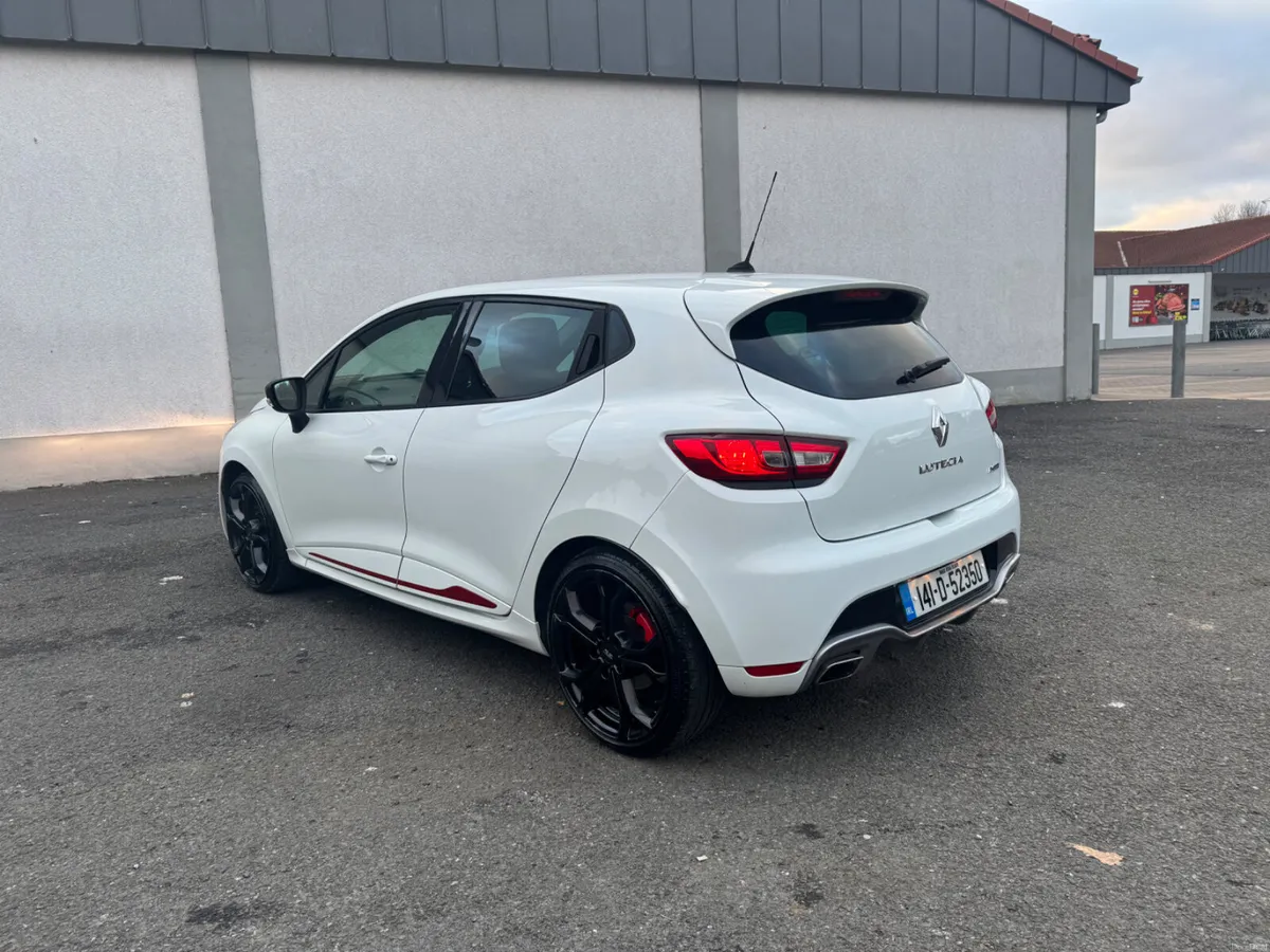 Renault Clio Lutecia RS 1.6 Petrol 217 BHP - Image 5