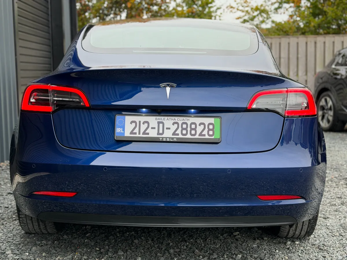 212 Tesla Model 3 Standard Range Plus - Image 4