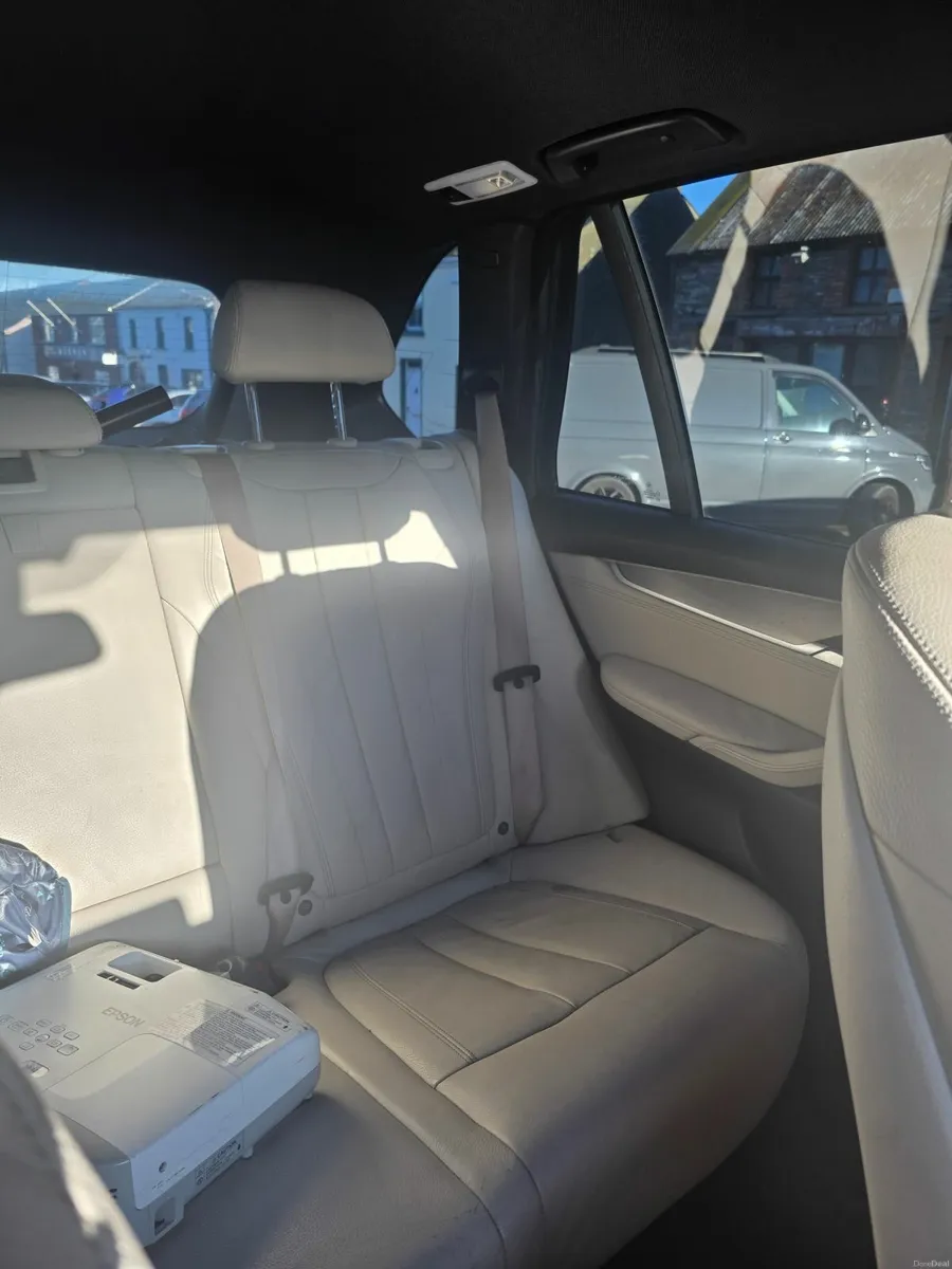 BMW X5 2016 - Image 3