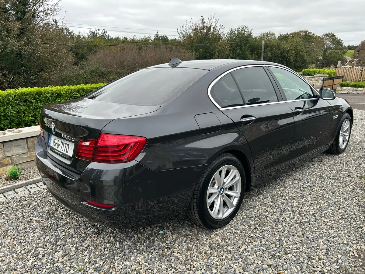 2016 BMW 520D SE automatic - Image 3