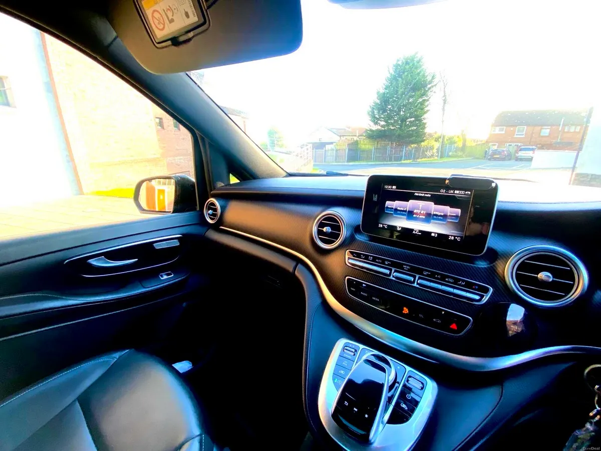 2018 Mercedes-Benz V220 D AMG-Line Auto - Image 4