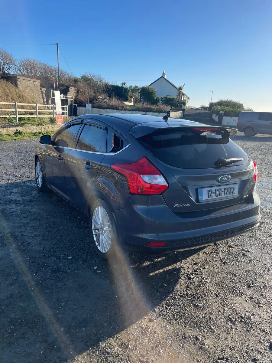 Ford Focus 2012 - Image 4