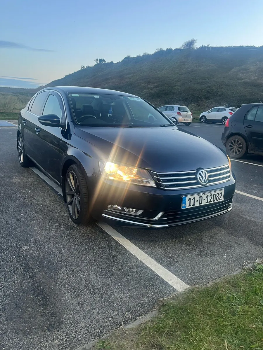 Volkswagen Passat - Image 3