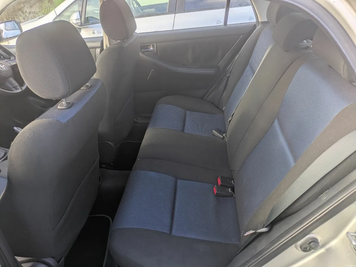 Toyota Corolla 2005 - Image 4