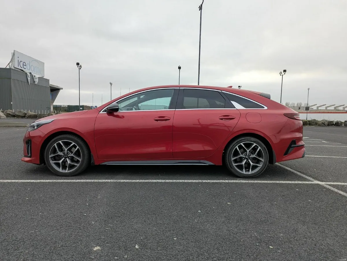 Kia Ceed 2019 - Image 1