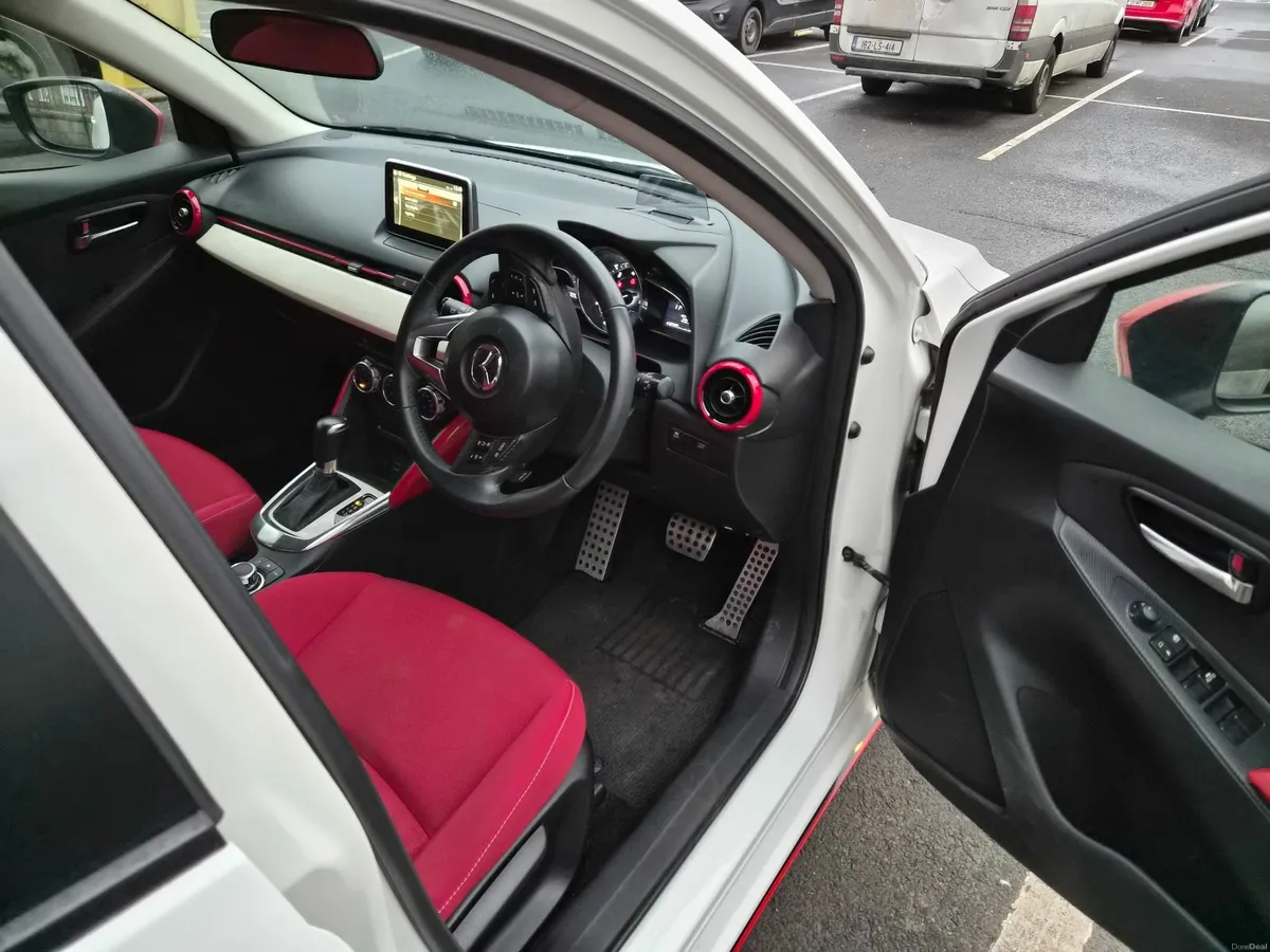 Mazda Demio 2015 - Image 2