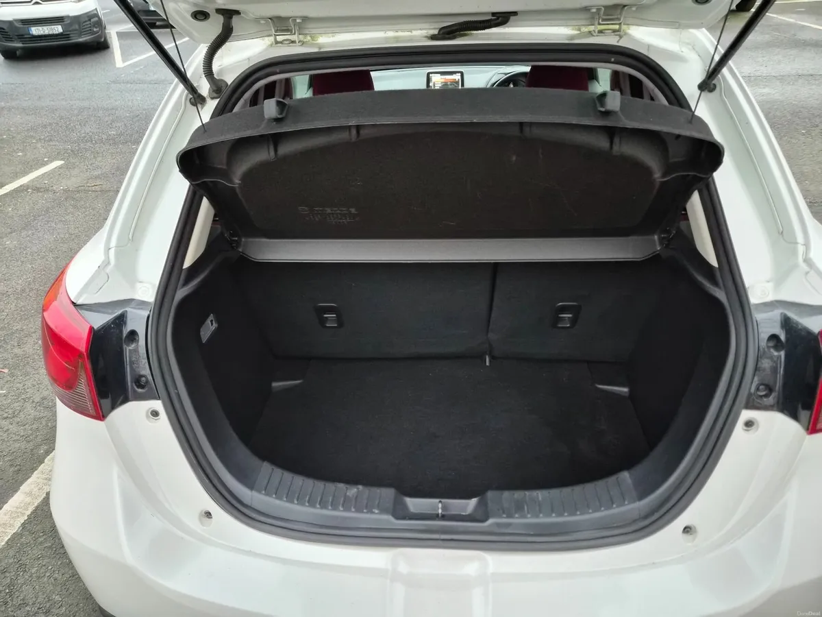 Mazda Demio 2015 - Image 4