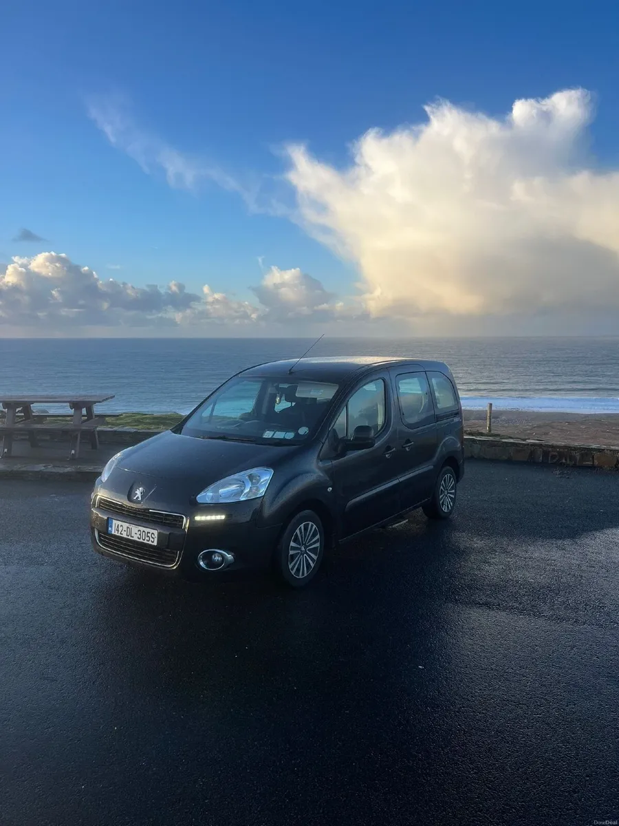 Peugeot Partner Tepee 2014 - Image 1