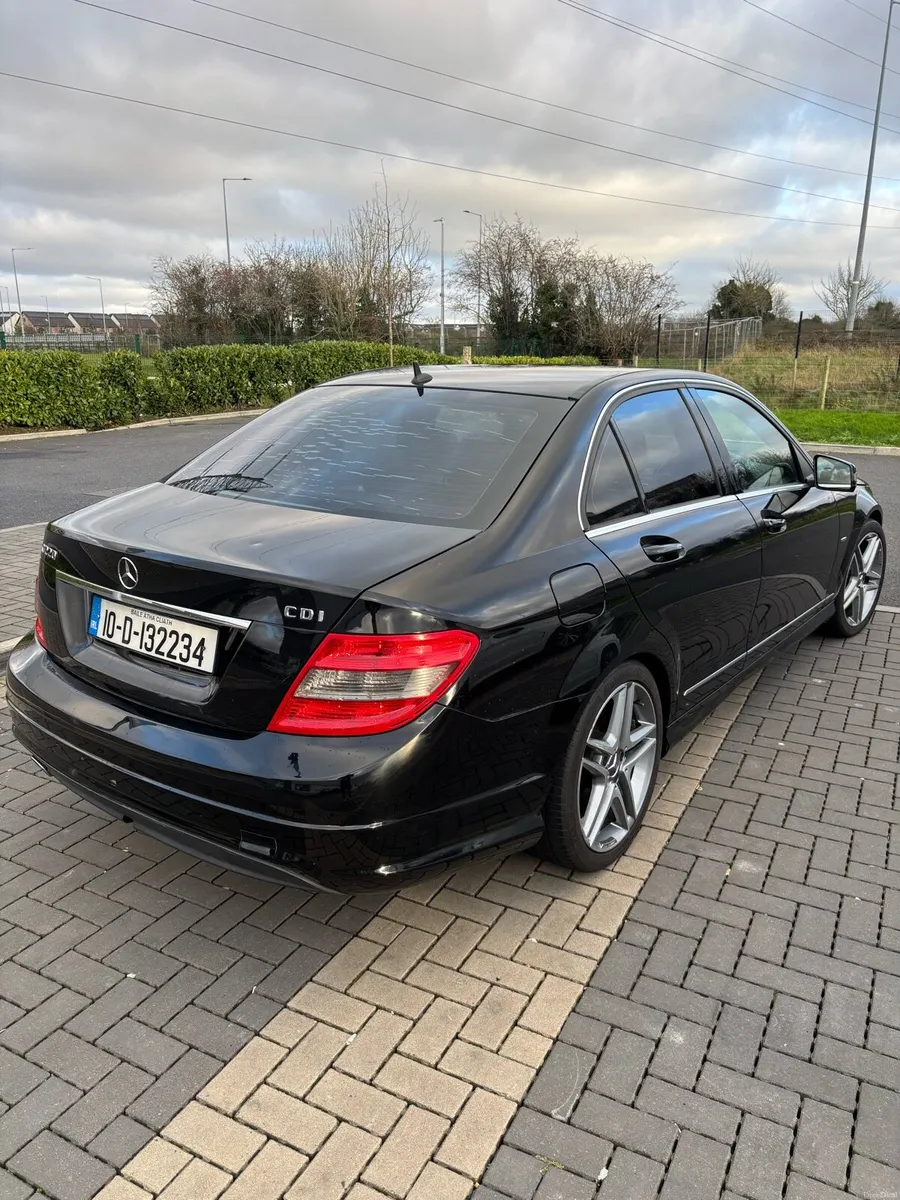 Mercedes c220 - Image 1