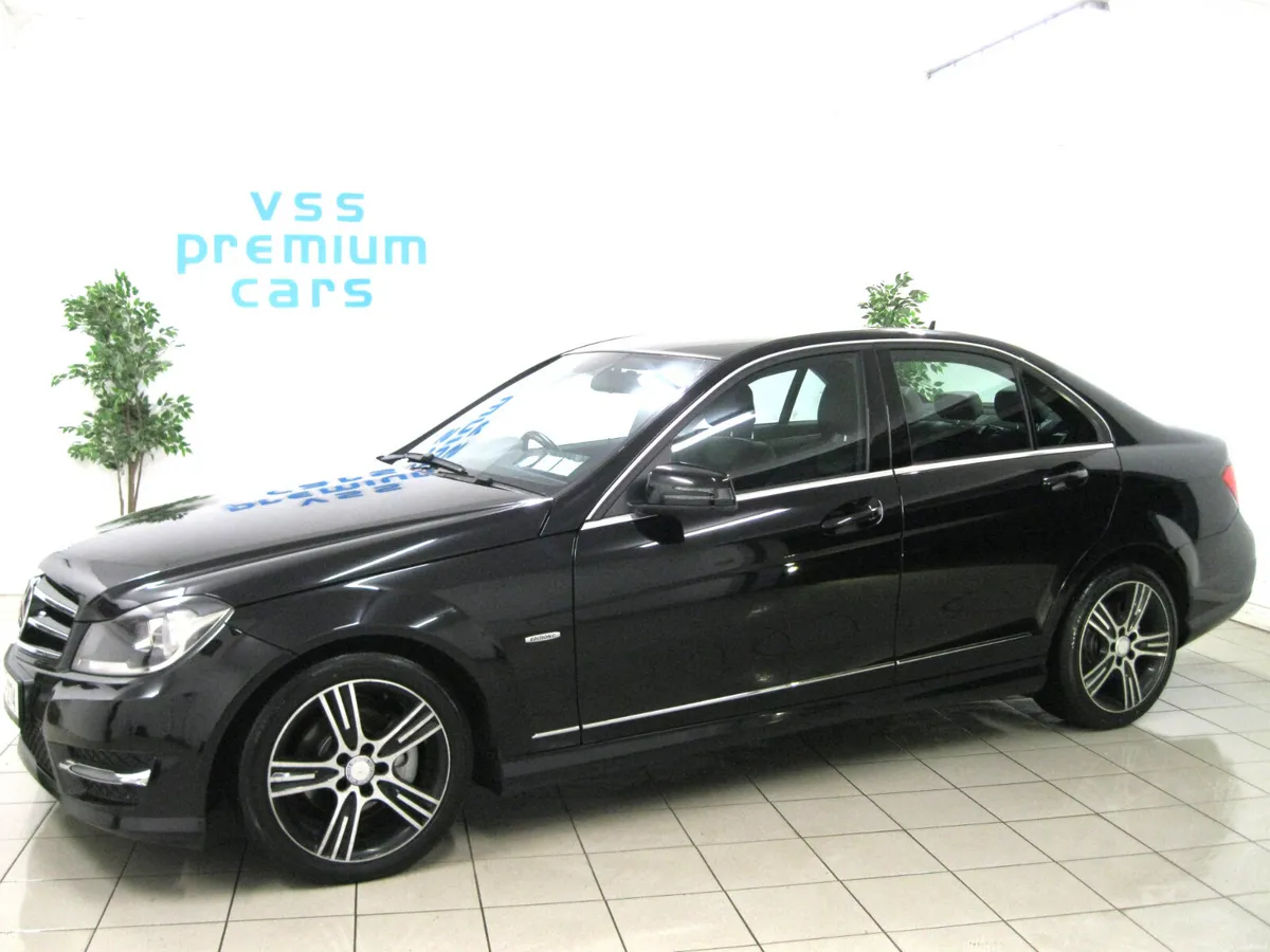 RARE C200 AMG STYLE! NEW DISCS/PADS/TYRES! NCT1/27 - Image 2
