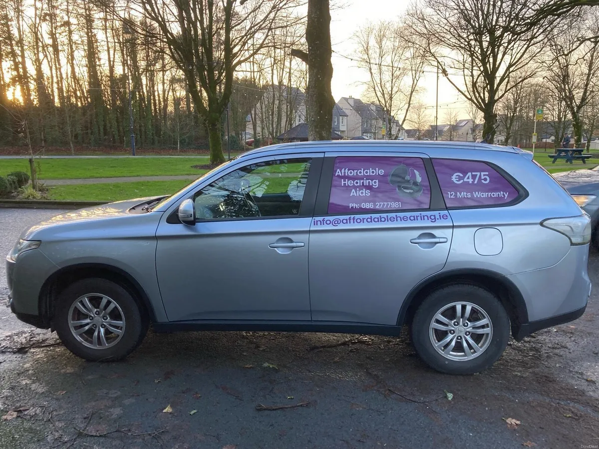Mitsubishi Commercial  Outlander - Image 1