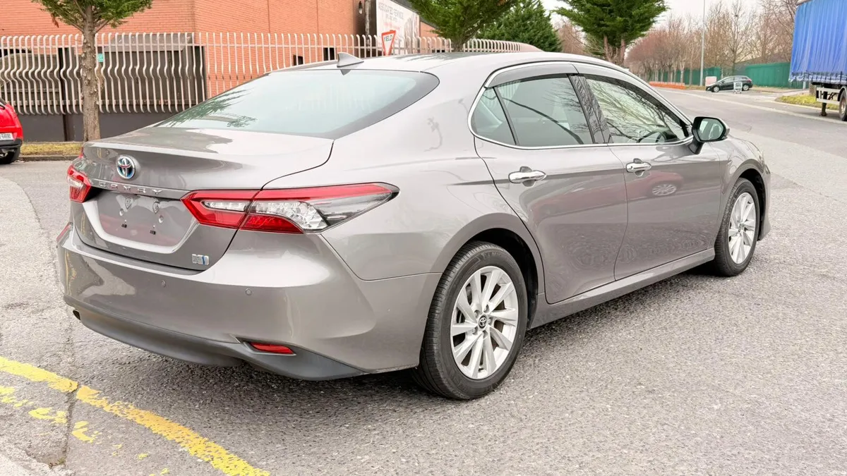 TOYOTA CAMRY HYBRID 2021 GREY - Image 4