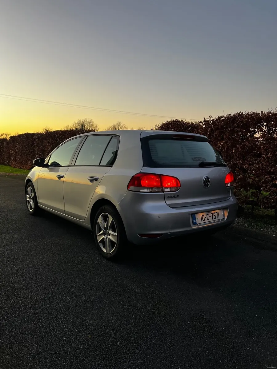 Volkswagen Golf 2010 1.6 Diesel - Image 2