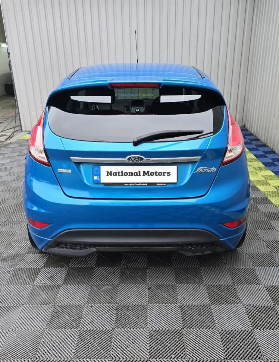 2015 Ford Fiesta TITANIUM 1.0 Petrol - Image 4