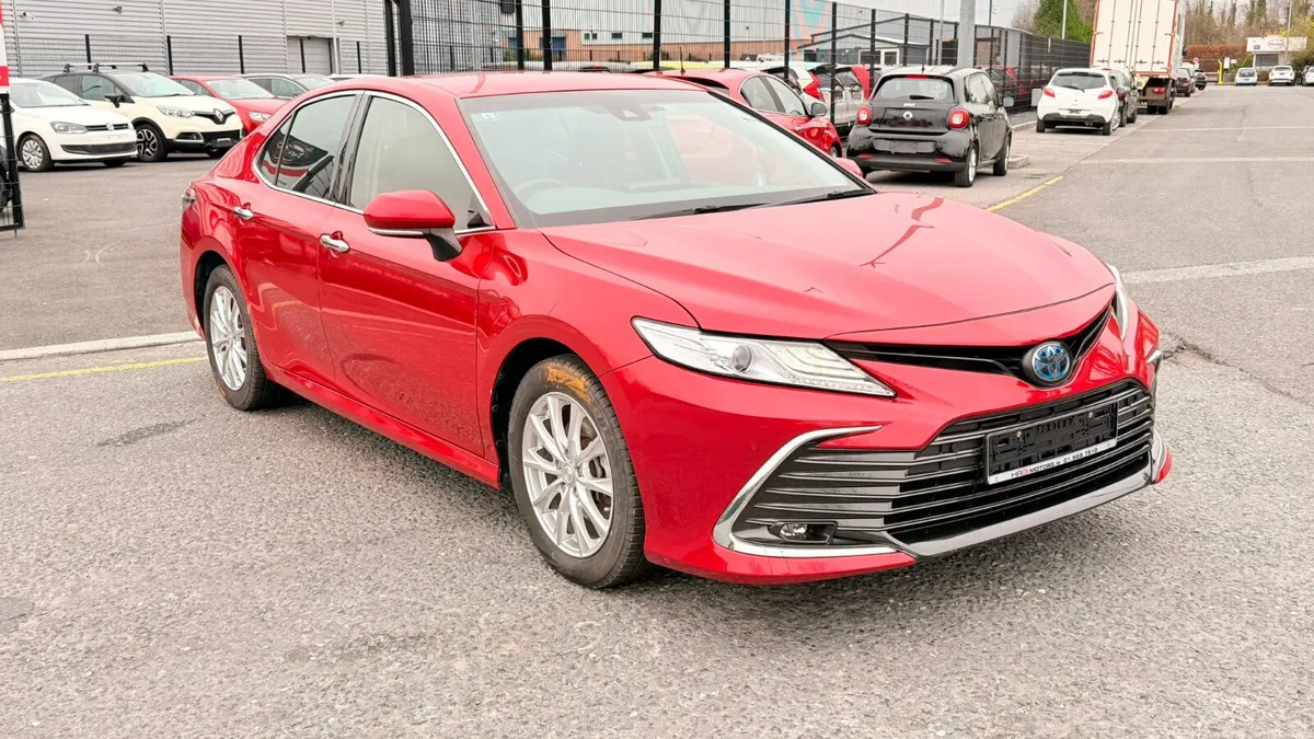 TOYOTA CAMRY HYBRID 2021 - Image 3