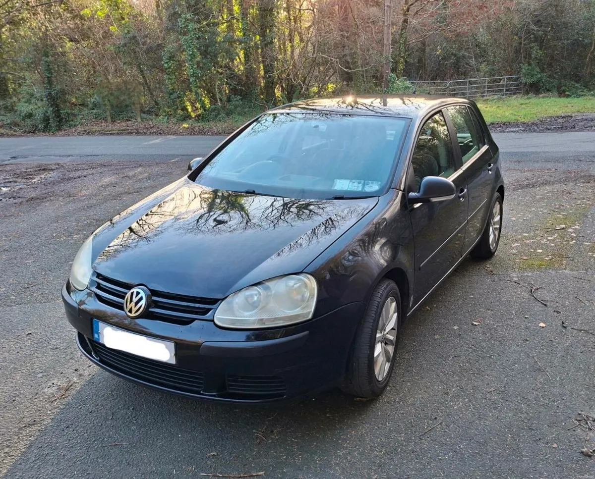 Volkswagen Golf 1.4 Petrol 2006 - NCT until August - Image 3