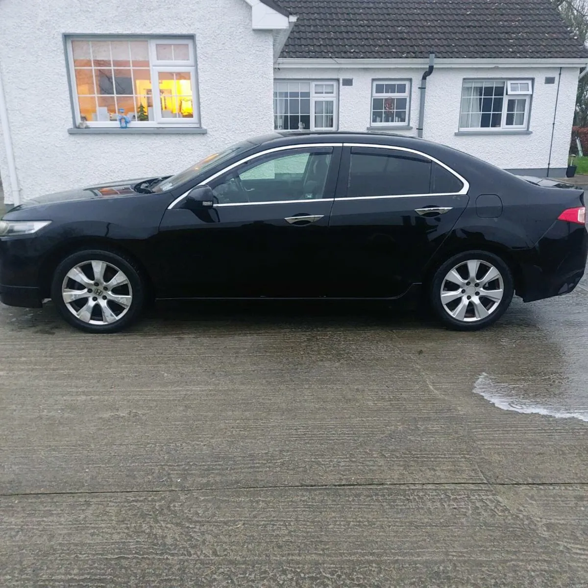 Honda Accord 2012 - Image 4