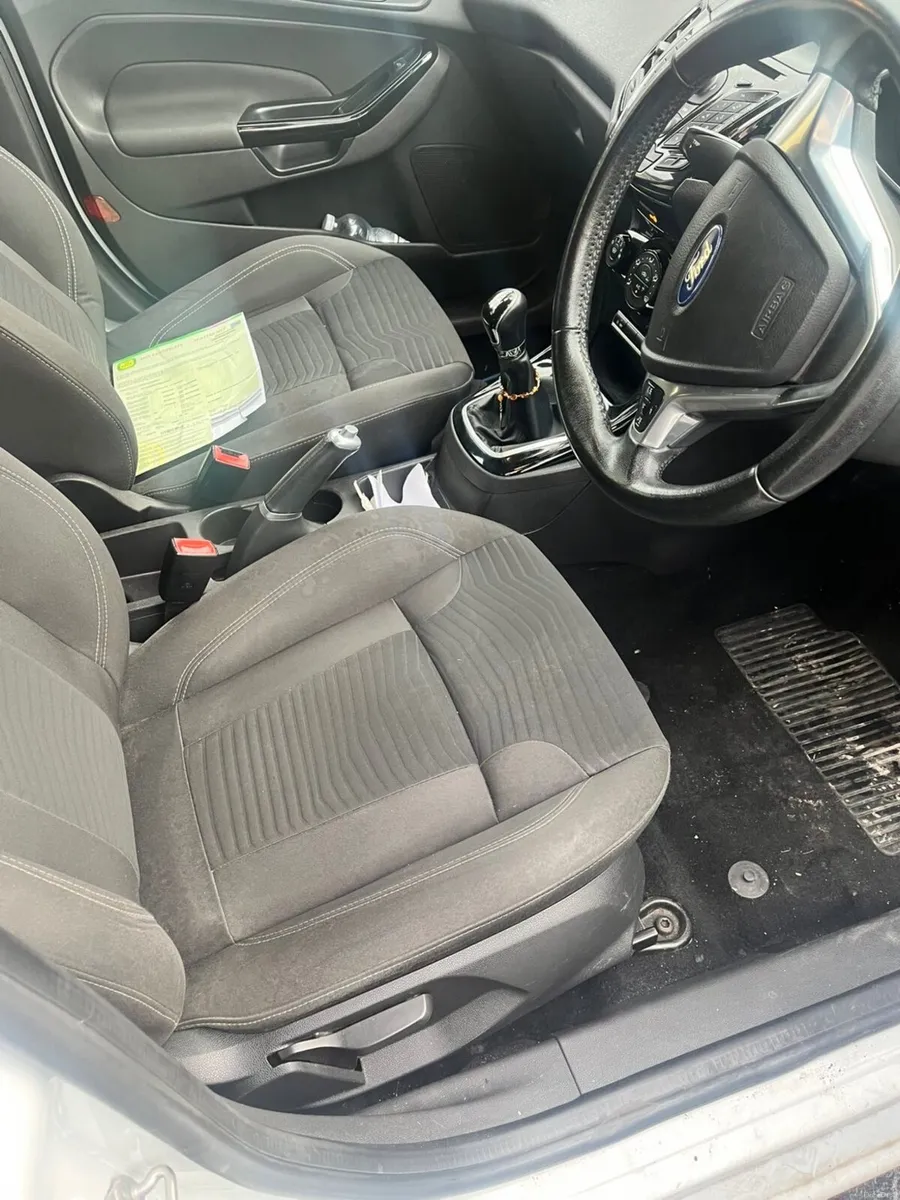 Ford Fiesta 2014 - Image 3