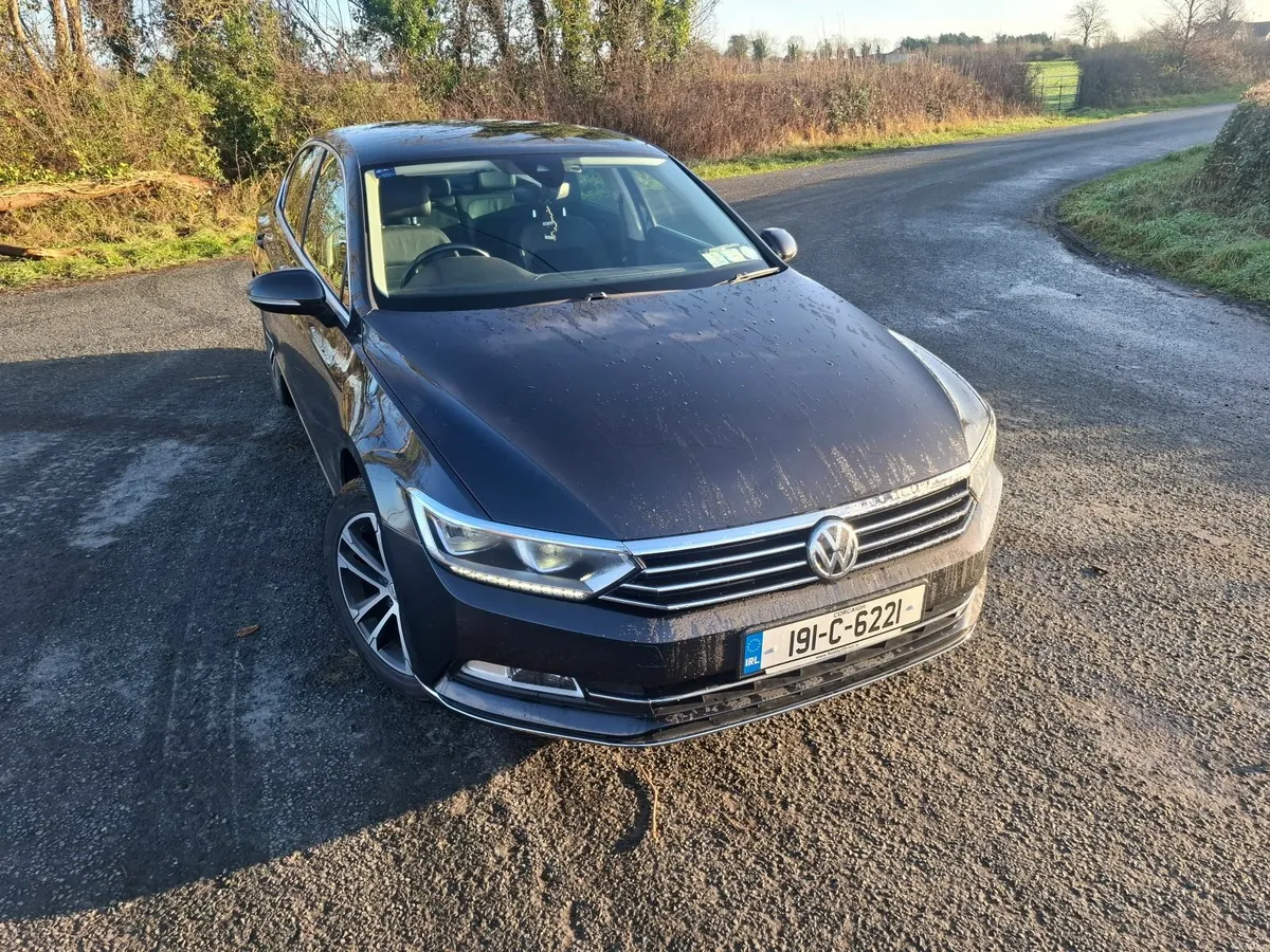 Volkswagen Passat 2019 - Image 4