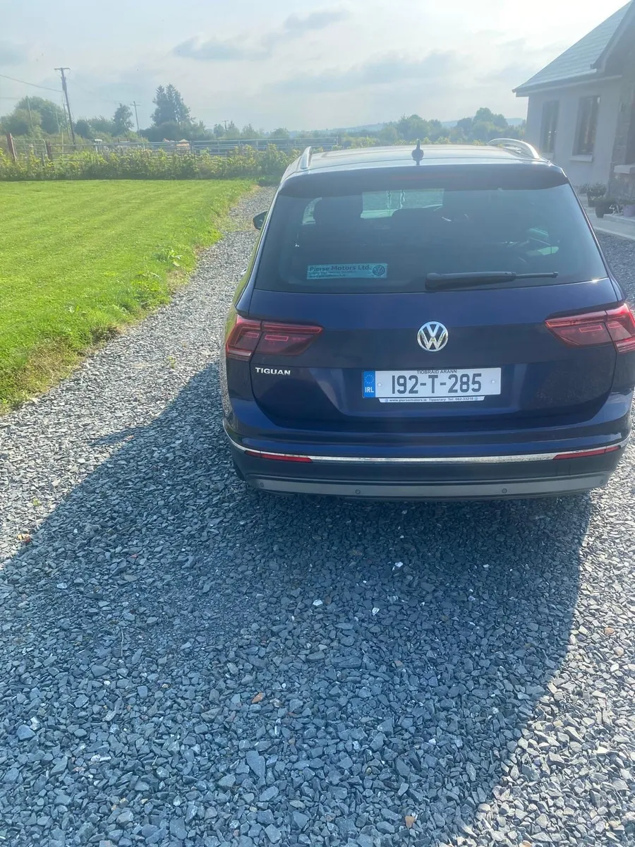 Volkswagen Tiguan - Image 3