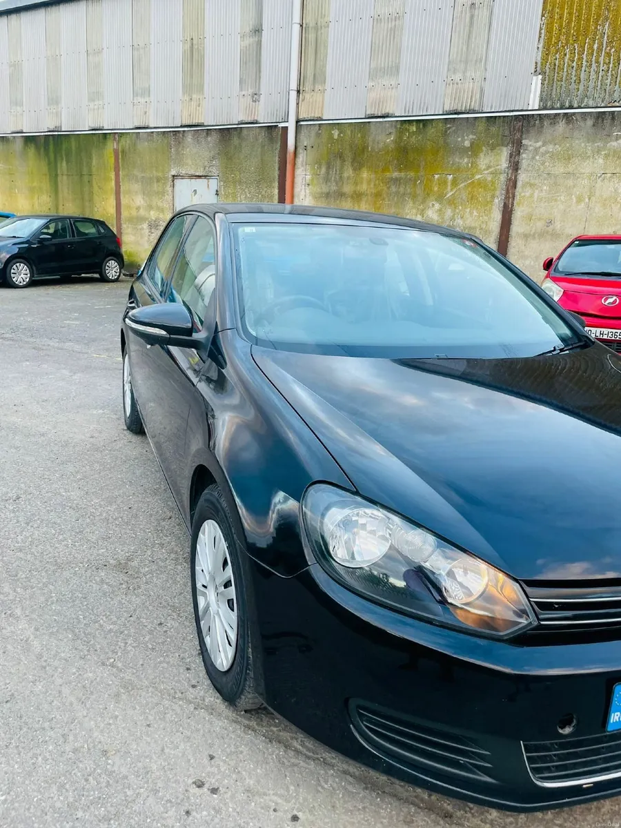 Volkswagen Golf Automatic (2010) – 49,048 KM - Image 2