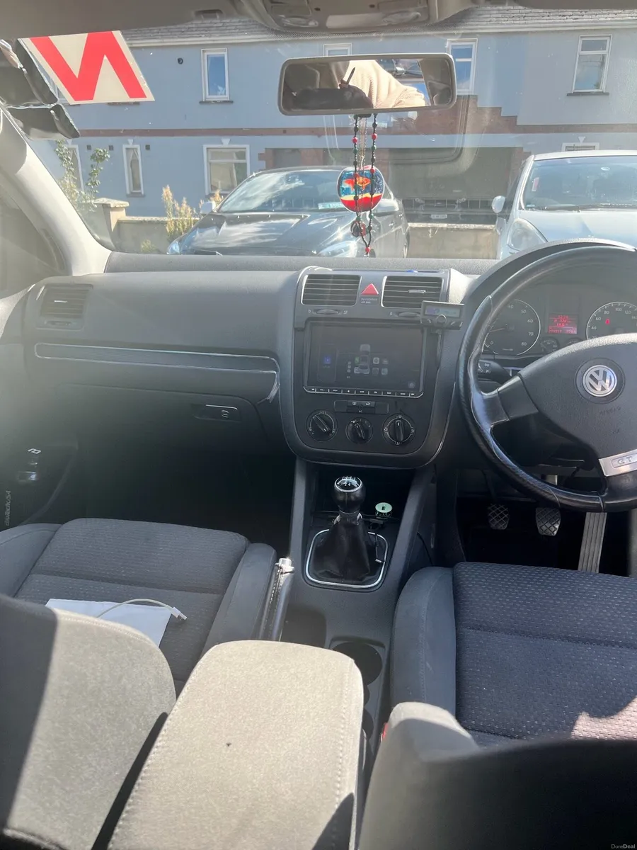 Volkswagen Golf GT - Image 4