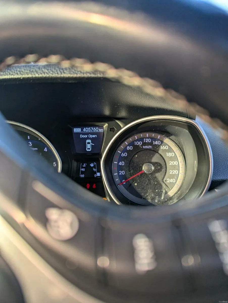 Hyundai i30 - Image 4