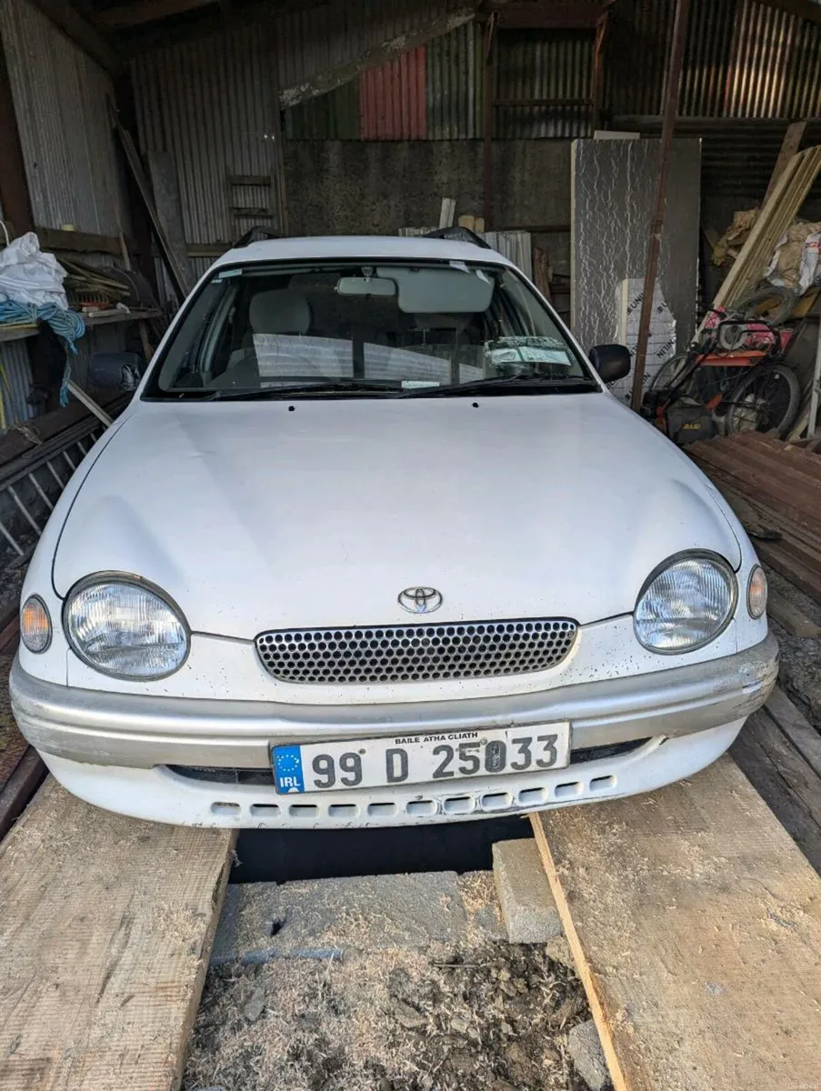 Toyota Corolla - Image 1