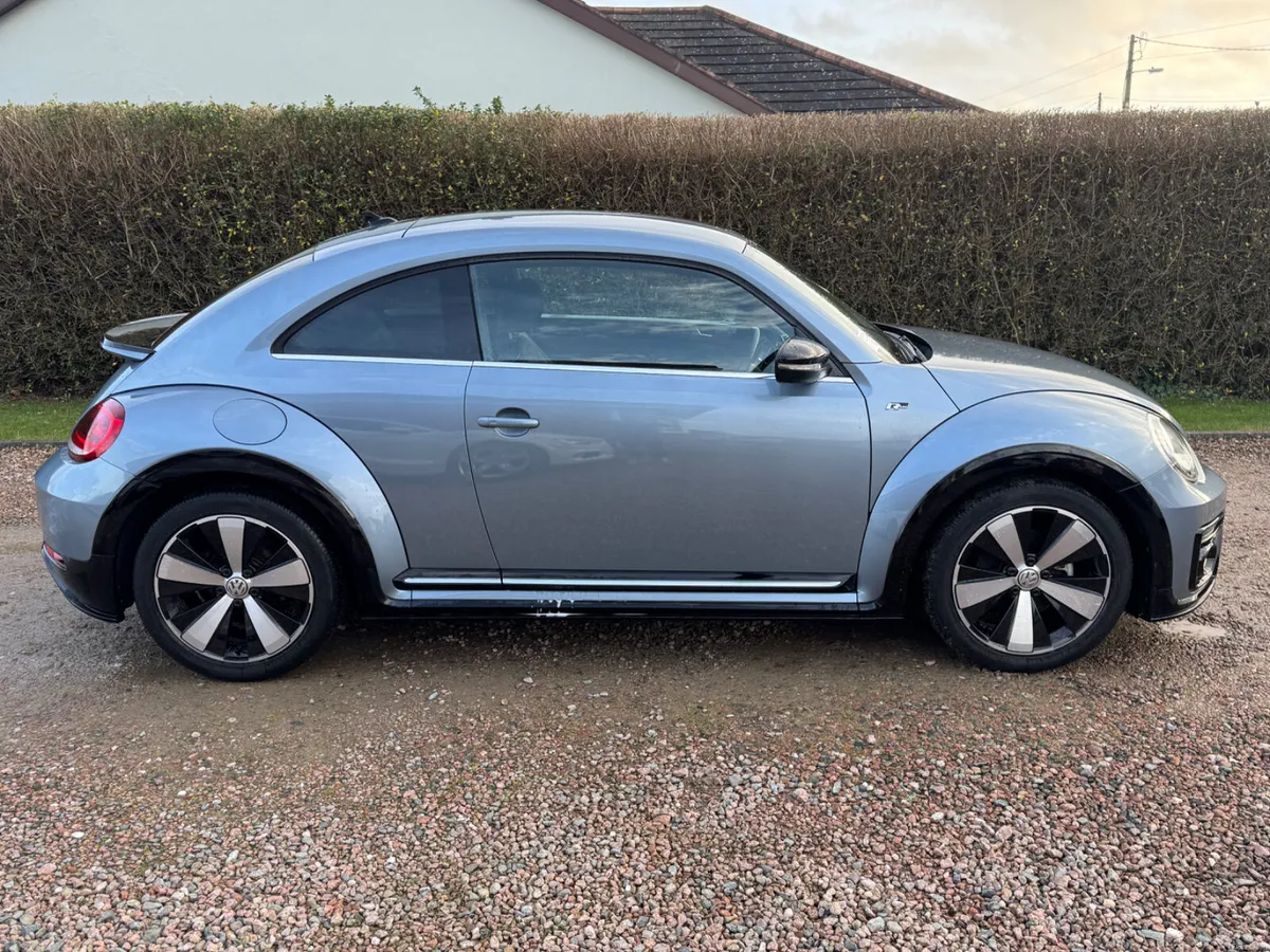 192 Volkswagen Beetle R Line 1.4 DSG - Image 3