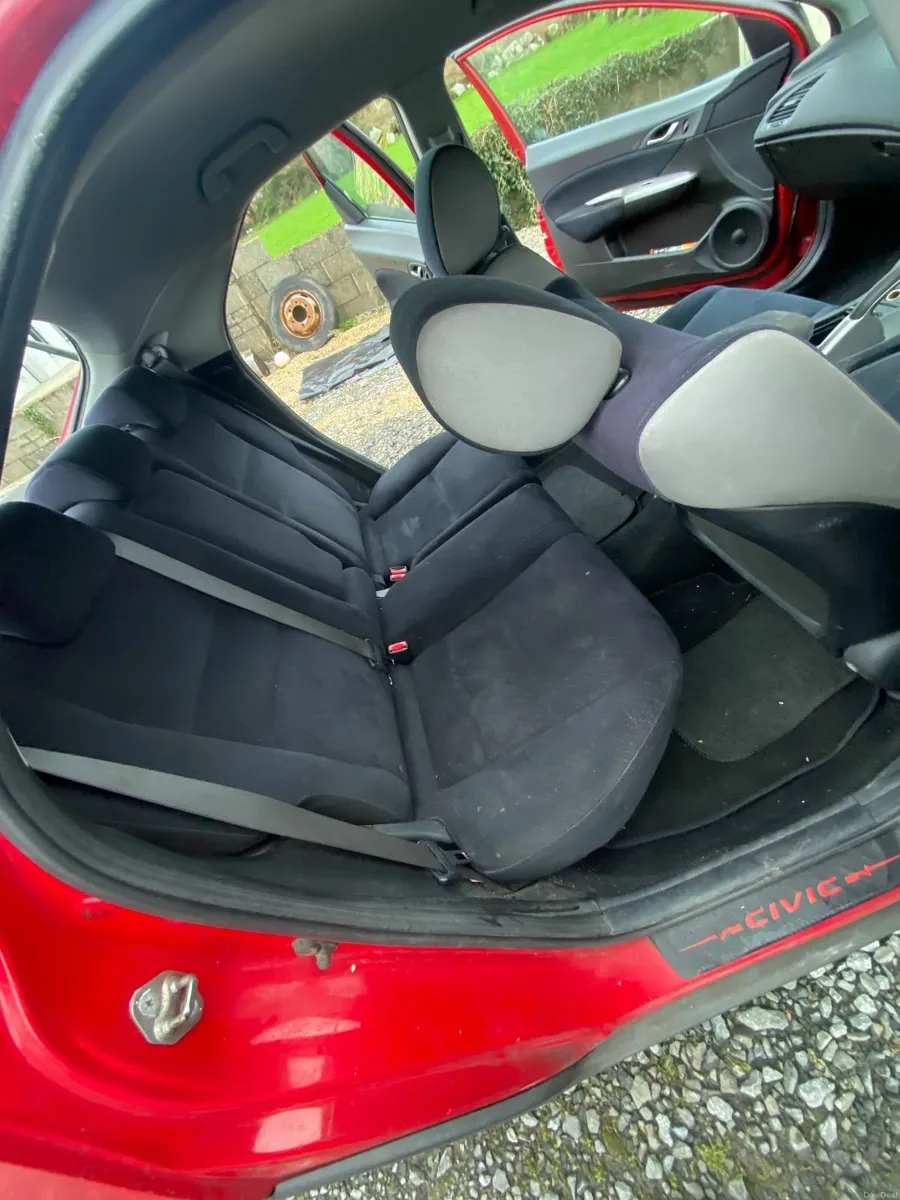 Honda Civic 2007 - Image 4
