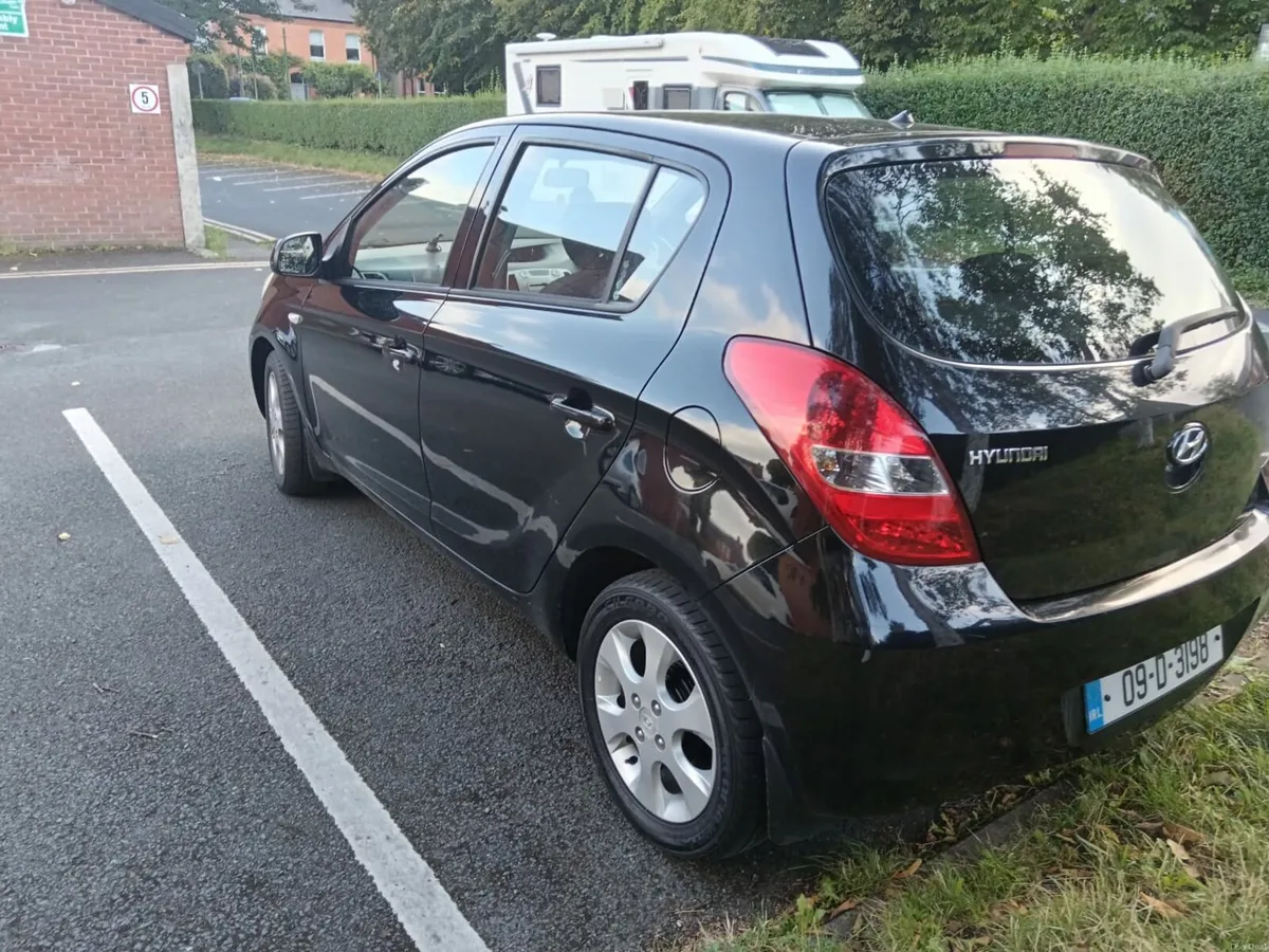 Hyundai i20 - Image 3