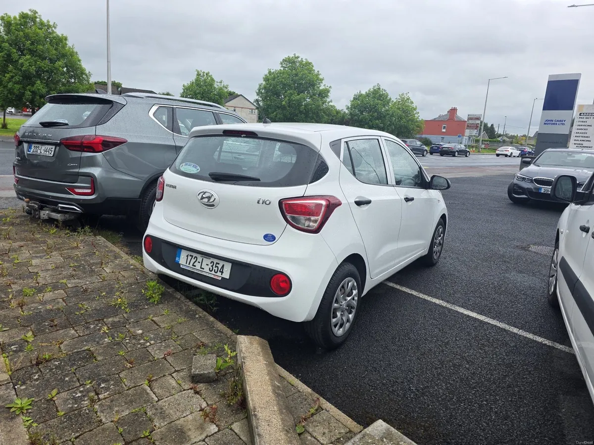 172 Hyundai i10 - Low Mileage!! - Image 2