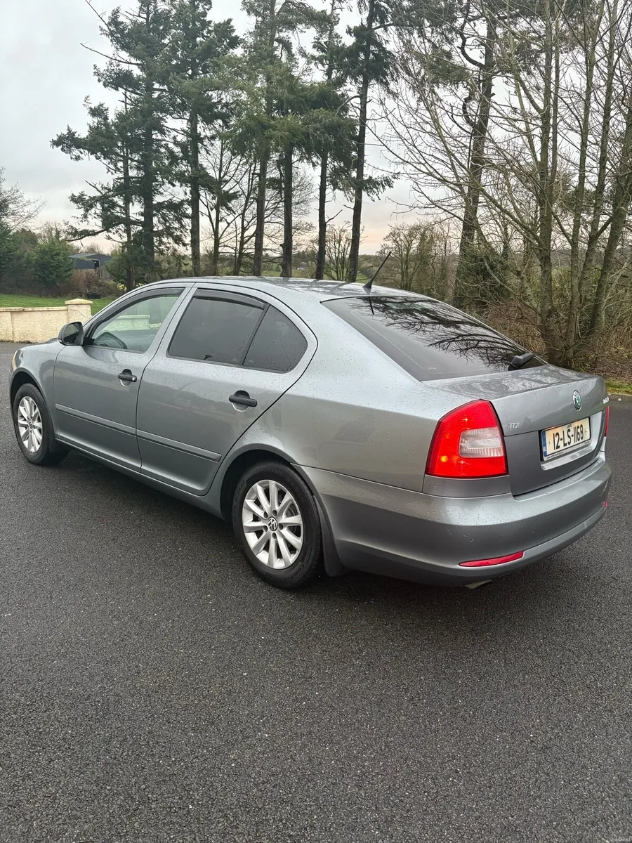Skoda Octavia 2012 1.6TDI - Image 4