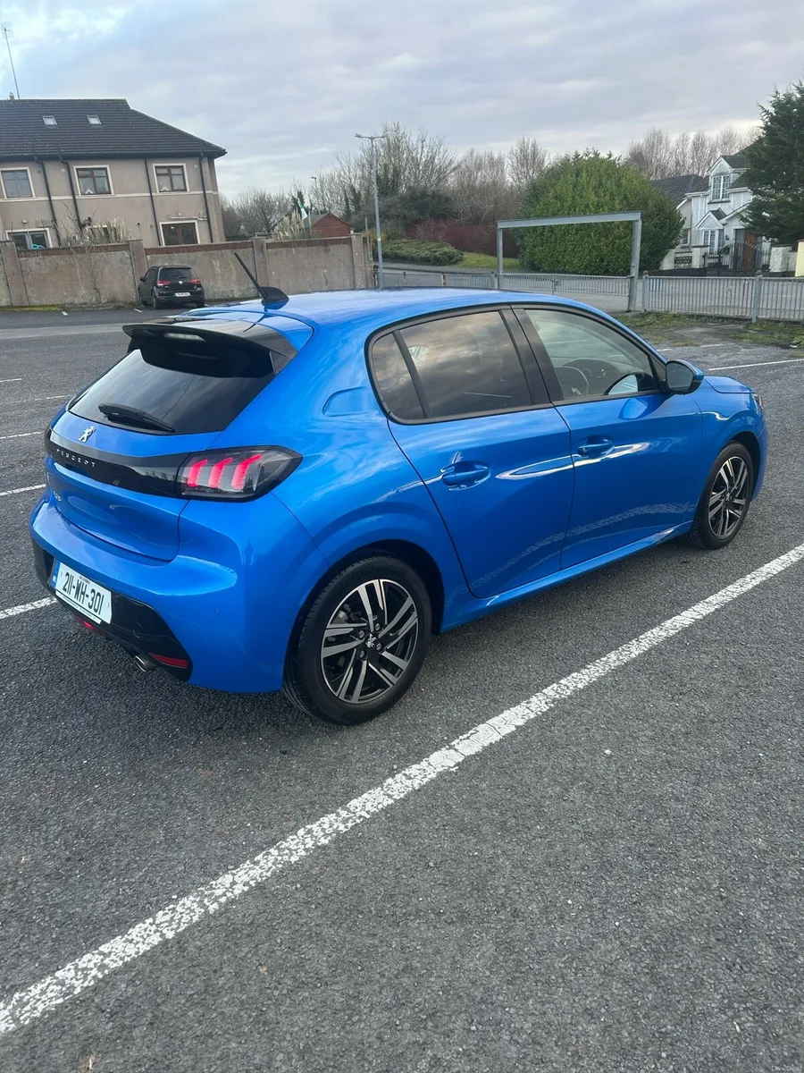 2021 peugeot 208 - Image 2