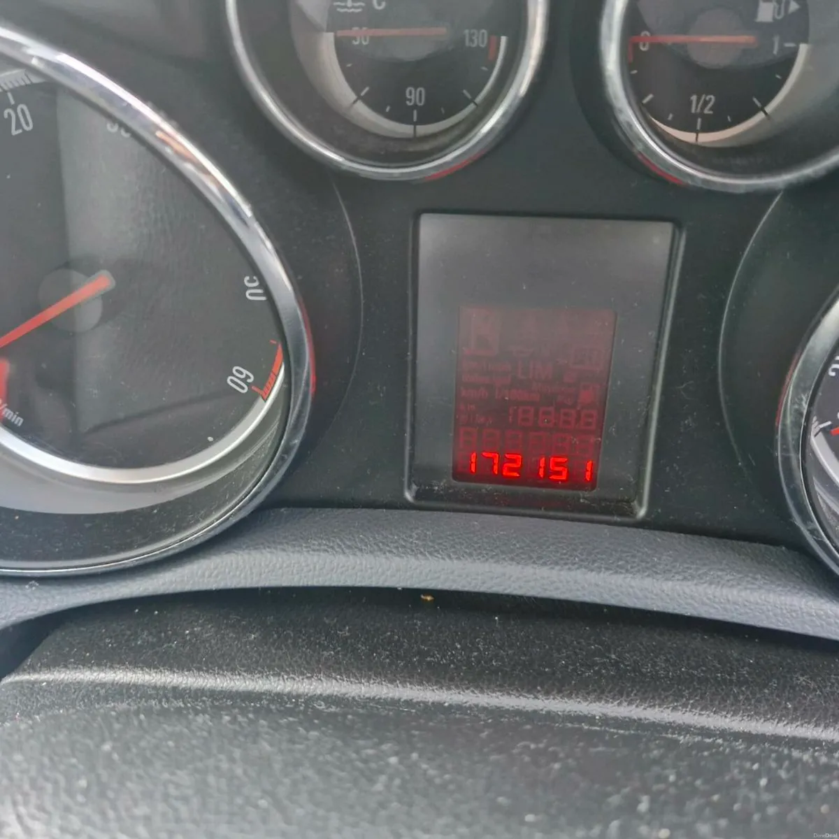 Opel Mokka 1.7 2014 - Image 4