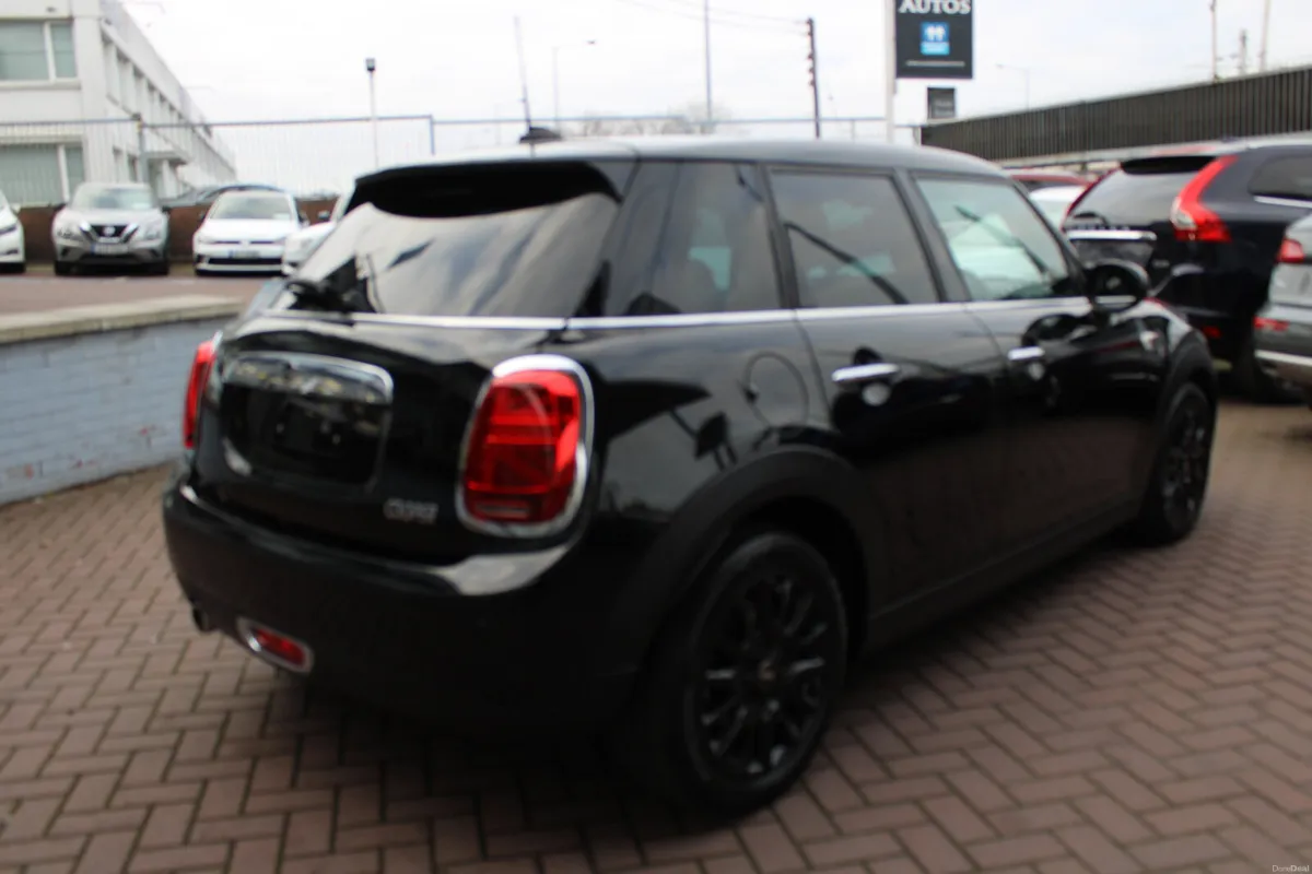 1.5D COOPER BLACK EDITION 5DR HATCHBACK AUTO // FU - Image 3