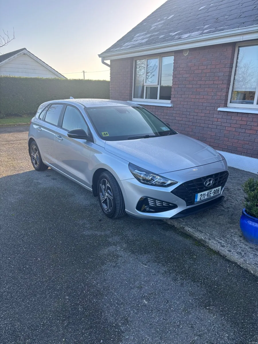 Hyundai i30 2021 - Image 2