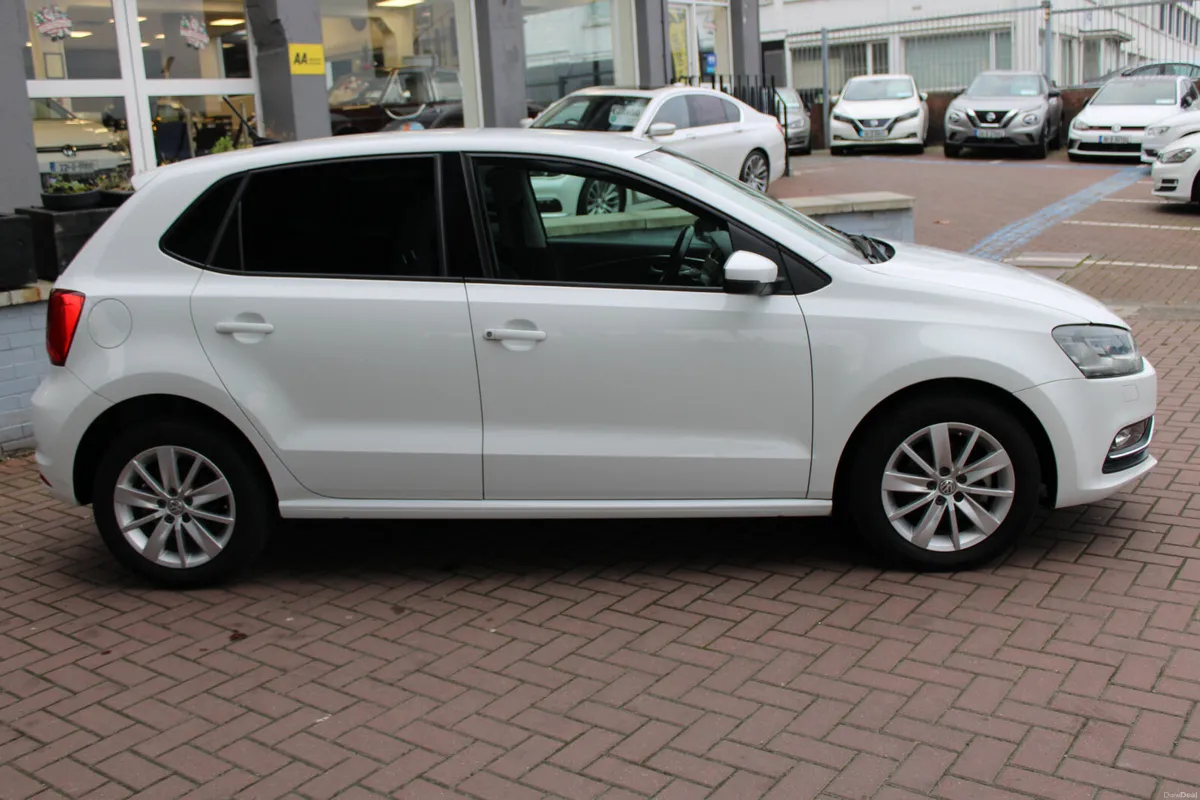 1.2TSI COMFORTLINE PLUS 5DR HATCHBACK AUTOMATIC // - Image 3