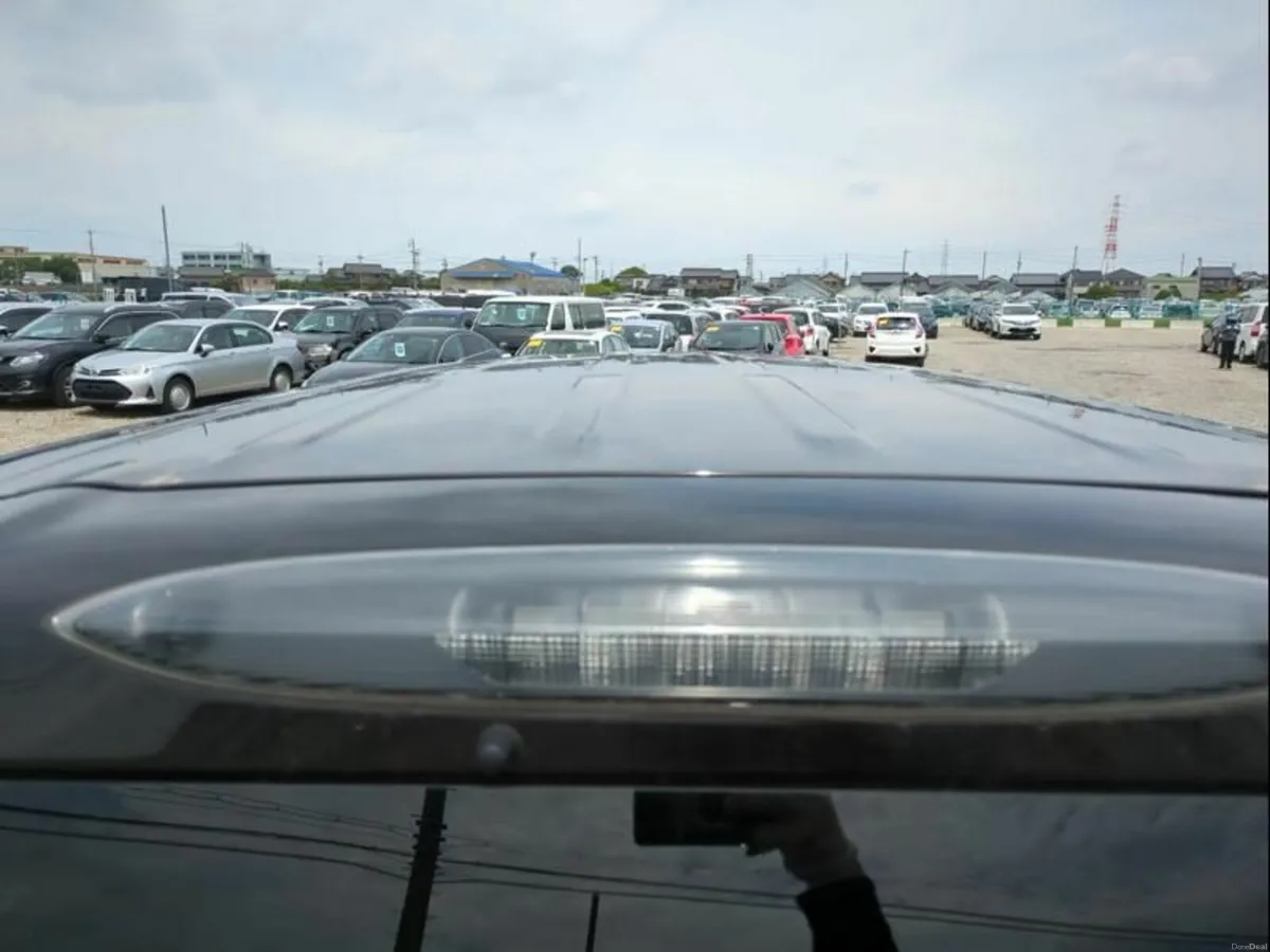 Nissan Serena 2015 - Image 4