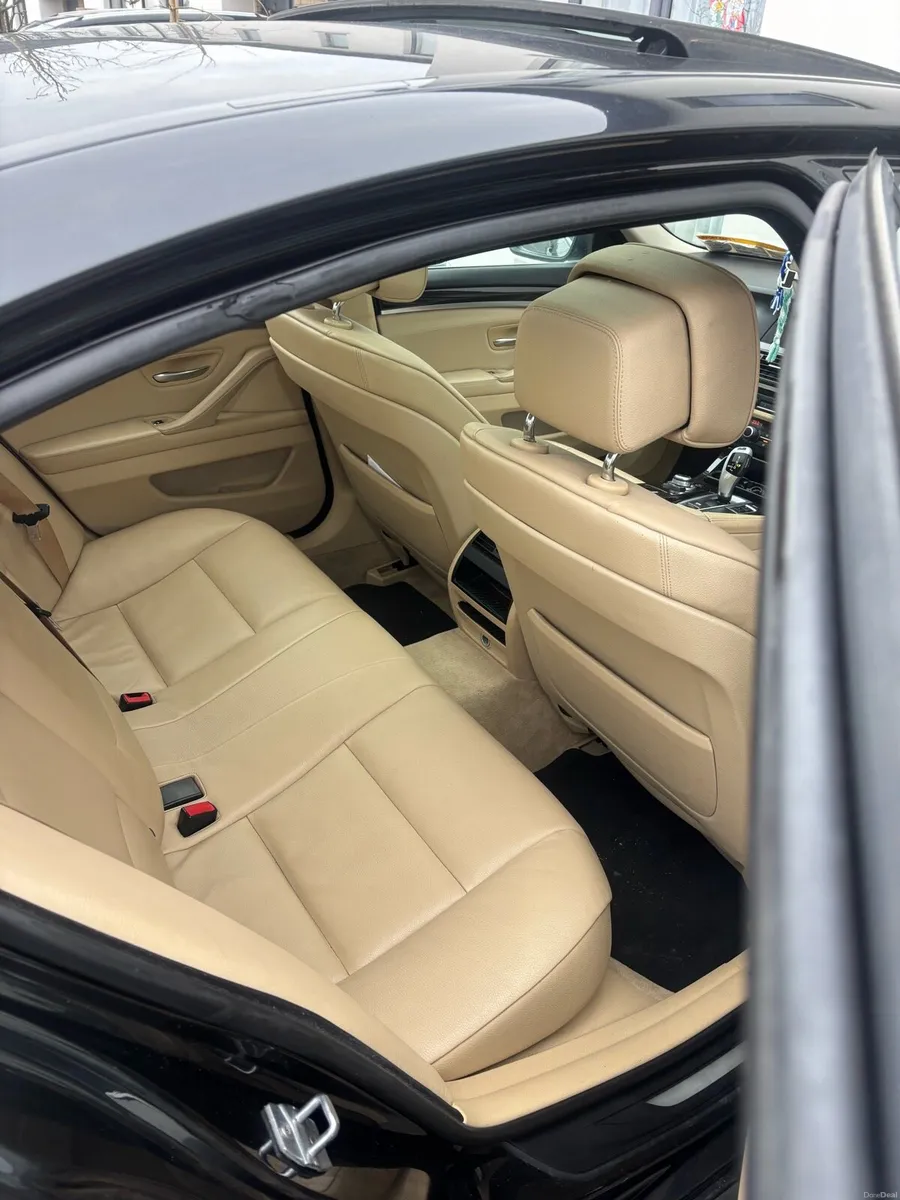 BMW 5 Series SE (Sunroof) - Image 3
