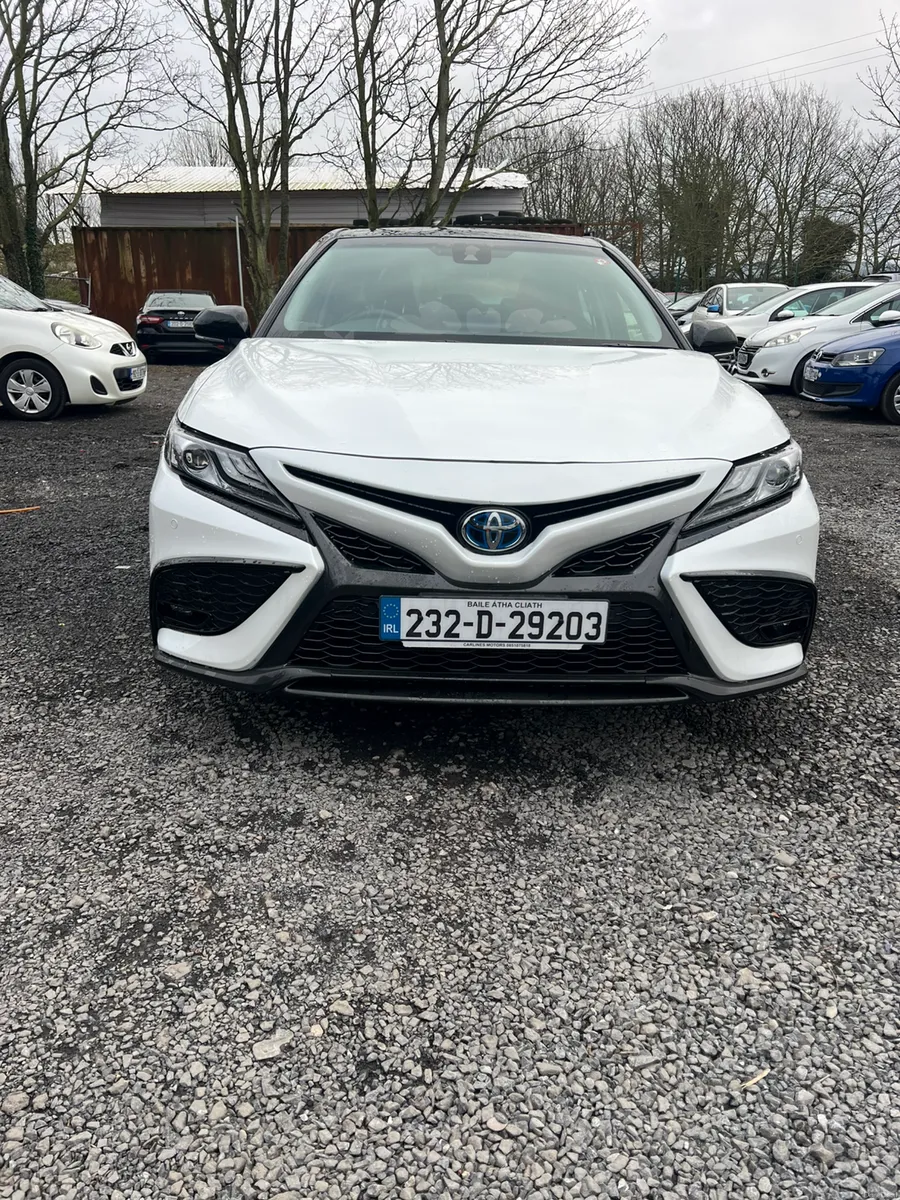 Toyota Hybrid Sports Edition Camry 2023 - Image 2
