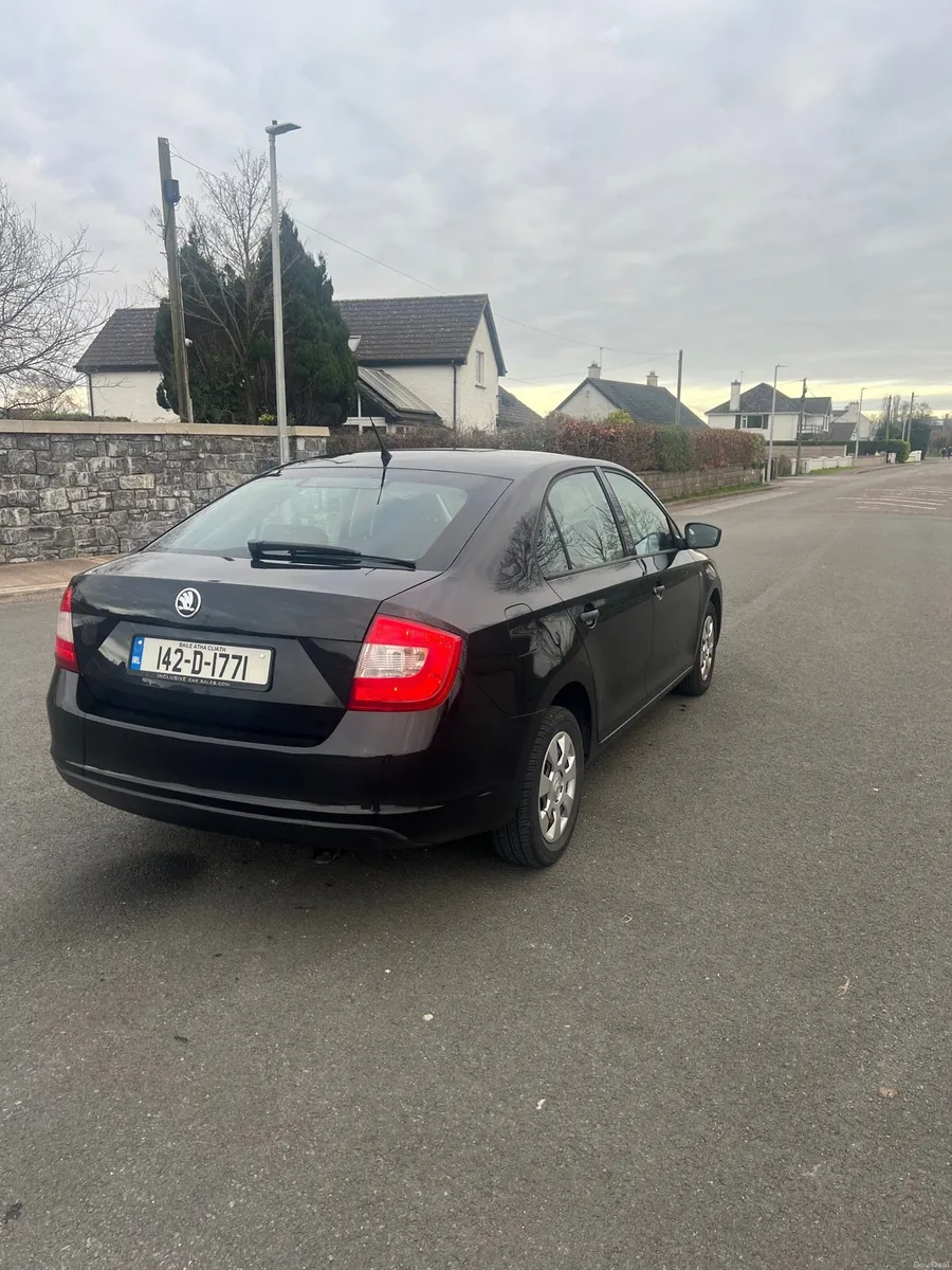 Skoda rapid 1.2 petrol 2014 - Image 3