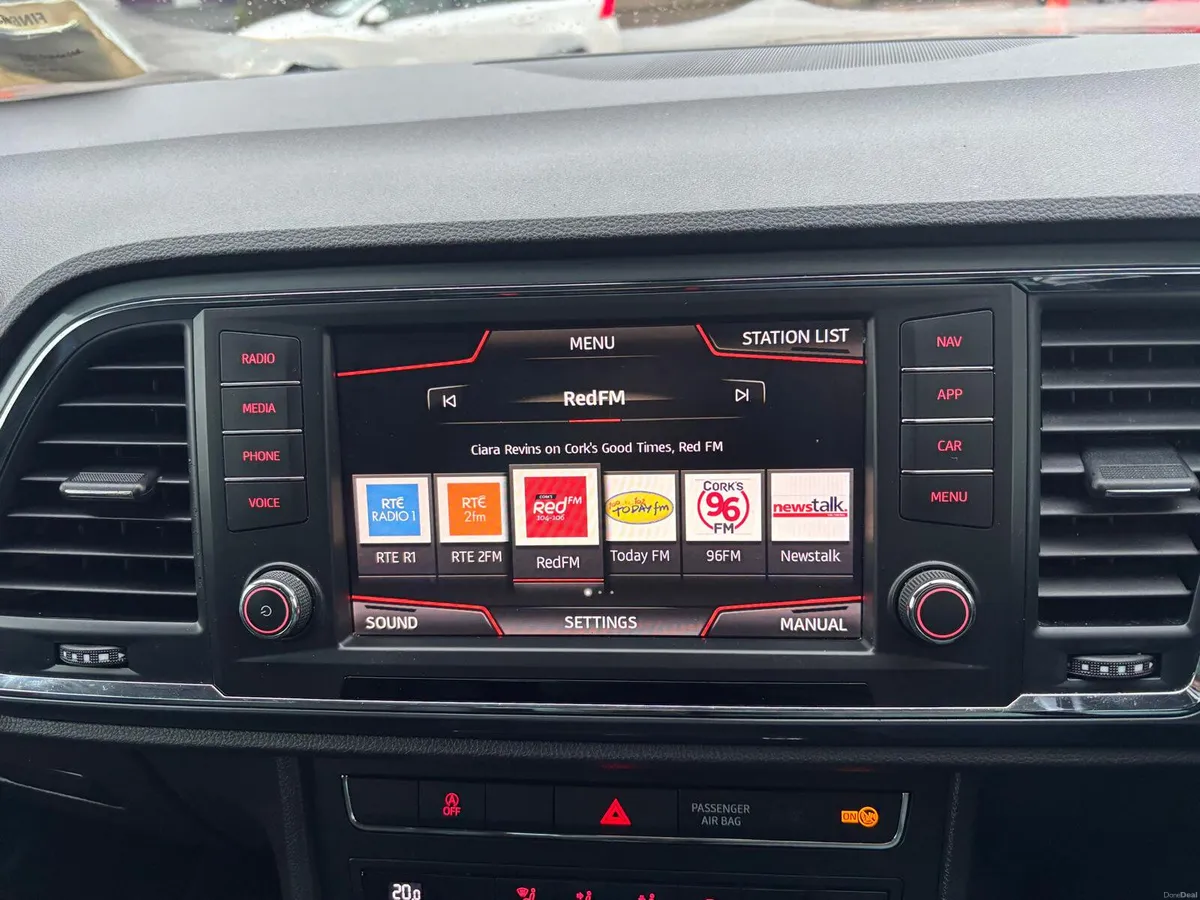 SEAT Ateca 2019  TDI   SPOTLESS  /  FINANCE - Image 3